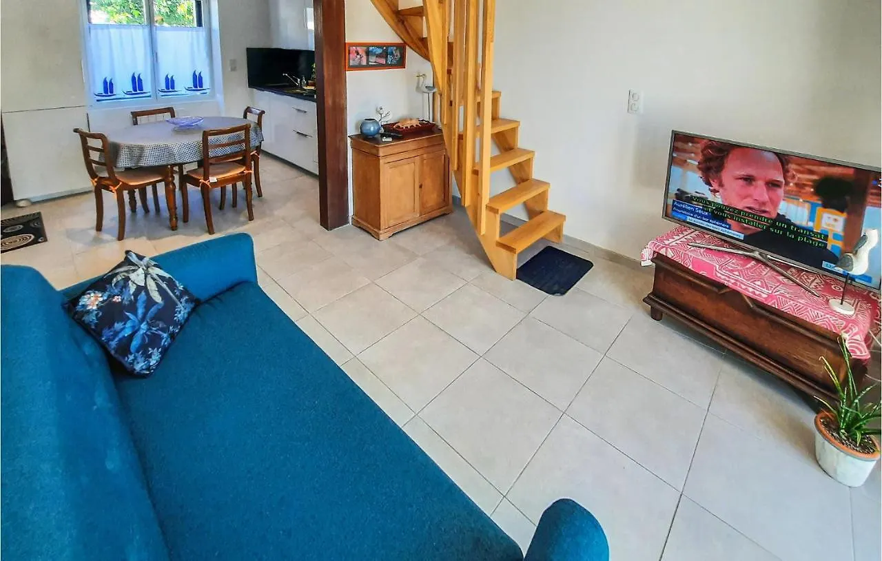 4 Bedroom Nice Home In Saint-Pierre-Quiberon Ferienhaus