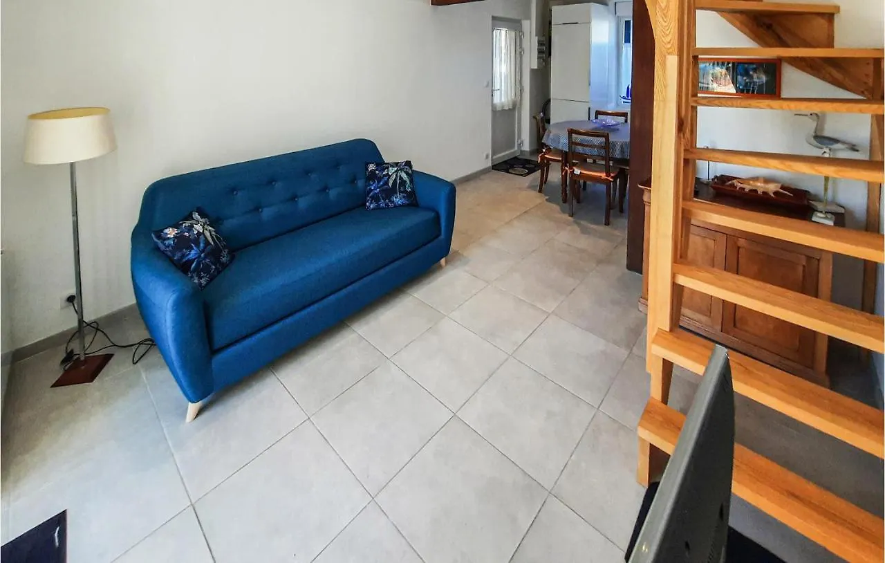 4 Bedroom Nice Home In Saint-Pierre-Quiberon